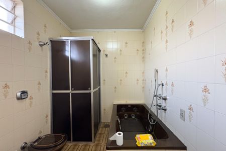 Casa à venda com 343m², 5 quartos e 4 vagasBanheiro - Suíte 