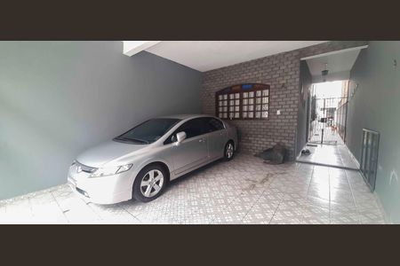 Casa à venda com 168m², 3 quartos e 2 vagasGaragem