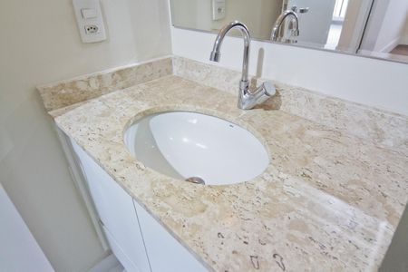 Apartamento à venda com 60m², 2 quartos e 1 vaga Apartamento à venda com 60m², 2 quartos e 1 vagaBanheiro