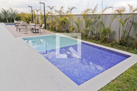 Apartamento à venda com 60m², 2 quartos e 1 vaga Apartamento à venda com 60m², 2 quartos e 1 vagaÁrea comum - Piscina