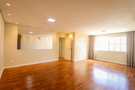 Apartamento para alugar com 96m², 2 quartos e 1 vaga Apartamento para alugar com 96m², 2 quartos e 1 vagaSala