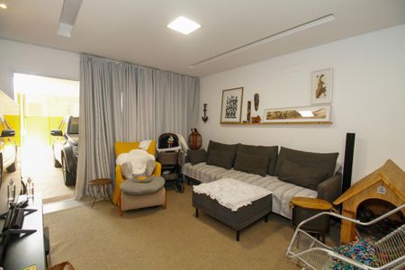 Casa à venda com 180m², 3 quartos e 1 vagaSala de Estar