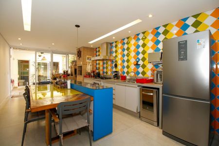 Casa à venda com 180m², 3 quartos e 1 vagaCozinha