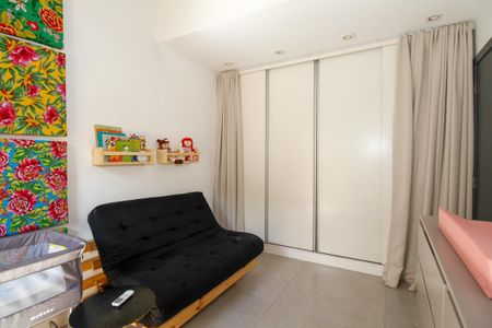 Casa à venda com 180m², 3 quartos e 1 vagaQuarto