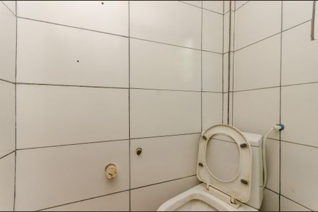 Casa para alugar com 100m², 2 quartos e sem vaga Casa para alugar com 100m², 2 quartos e sem vagaBanheiro 1