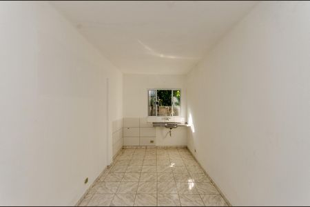 Casa para alugar com 100m², 2 quartos e sem vaga Casa para alugar com 100m², 2 quartos e sem vagaCozinha 2