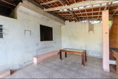 Casa para alugar com 100m², 2 quartos e sem vaga Casa para alugar com 100m², 2 quartos e sem vagaChurrasqueira