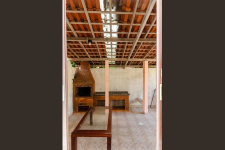 Casa para alugar com 100m², 2 quartos e sem vaga Casa para alugar com 100m², 2 quartos e sem vagaQuarto 2 - Janela