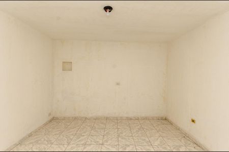 Casa para alugar com 100m², 2 quartos e sem vaga Casa para alugar com 100m², 2 quartos e sem vagaSala