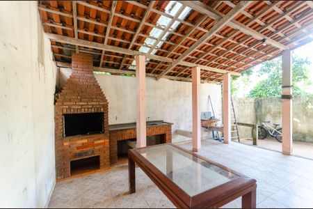 Casa para alugar com 100m², 2 quartos e sem vaga Casa para alugar com 100m², 2 quartos e sem vagaChurrasqueira