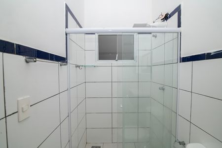 Casa para alugar com 72m², 2 quartos e 2 vagas Casa para alugar com 72m², 2 quartos e 2 vagasBanheiro do Quarto 2 Suíte