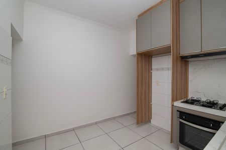 Casa para alugar com 72m², 2 quartos e 2 vagas Casa para alugar com 72m², 2 quartos e 2 vagasCozinha