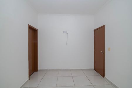 Casa para alugar com 72m², 2 quartos e 2 vagas Casa para alugar com 72m², 2 quartos e 2 vagasQuarto 2 Suíte