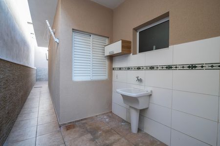 Casa para alugar com 72m², 2 quartos e 2 vagas Casa para alugar com 72m², 2 quartos e 2 vagasÁrea de Serviço