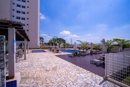 Apartamento à venda com 63m², 3 quartos e 1 vaga Apartamento à venda com 63m², 3 quartos e 1 vagaÁrea comum - Piscina