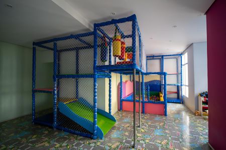 Apartamento à venda com 63m², 3 quartos e 1 vaga Apartamento à venda com 63m², 3 quartos e 1 vagaÁrea comum - Brinquedoteca