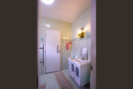 Casa para alugar com 350m², 3 quartos e 3 vagasBanheiro das Suítes 2 e 3