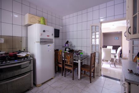 Casa para alugar com 350m², 3 quartos e 3 vagasCozinha