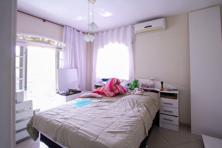 Casa para alugar com 350m², 3 quartos e 3 vagasSuíte 1