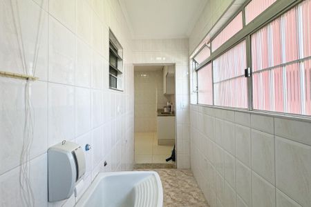 Apartamento à venda com 75m², 2 quartos e 1 vagaÁrea de Serviço