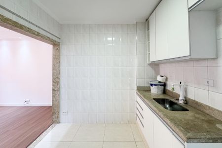 Apartamento à venda com 75m², 2 quartos e 1 vagaCozinha 