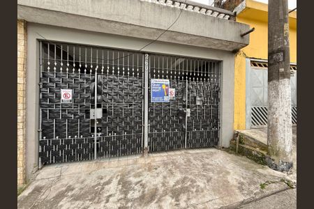 Casa para alugar com 50m², 1 quarto e 1 vaga Casa para alugar com 50m², 1 quarto e 1 vagaFachada