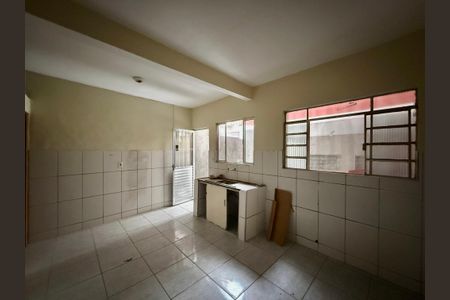 Casa para alugar com 50m², 1 quarto e 1 vaga Casa para alugar com 50m², 1 quarto e 1 vagaSala/Cozinha