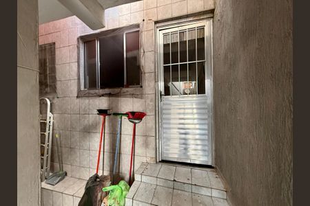 Casa para alugar com 50m², 1 quarto e 1 vaga