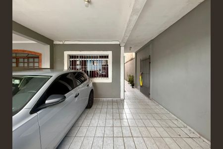 Casa para alugar com 50m², 1 quarto e 1 vaga Casa para alugar com 50m², 1 quarto e 1 vagaGaragem