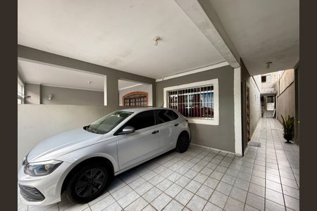 Casa para alugar com 50m², 1 quarto e 1 vaga Casa para alugar com 50m², 1 quarto e 1 vagaGaragem