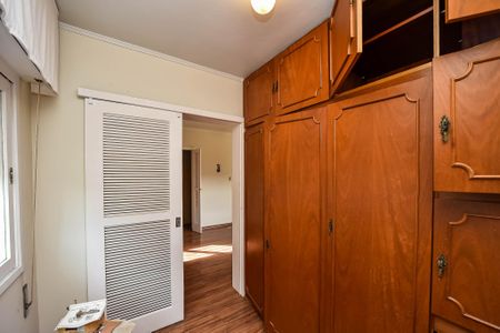 Casa à venda com 246m², 4 quartos e 3 vagasCloset da Suíte 2