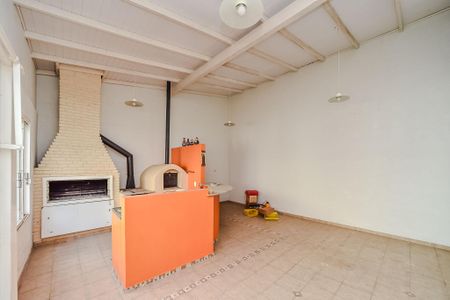 Casa à venda com 246m², 4 quartos e 3 vagasÁrea da Churrasqueira