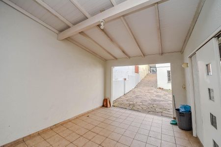 Casa à venda com 246m², 4 quartos e 3 vagasGaragem