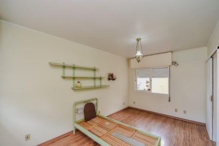 Casa à venda com 246m², 4 quartos e 3 vagasQuarto 2