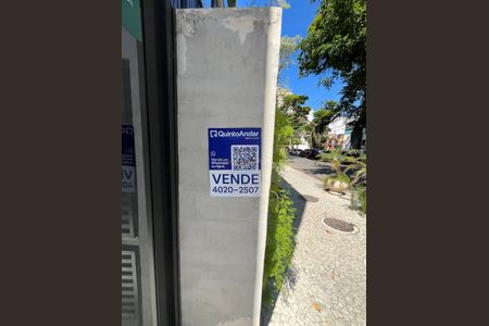 Apartamento à venda com 135m², 4 quartos e 2 vagasPlaca