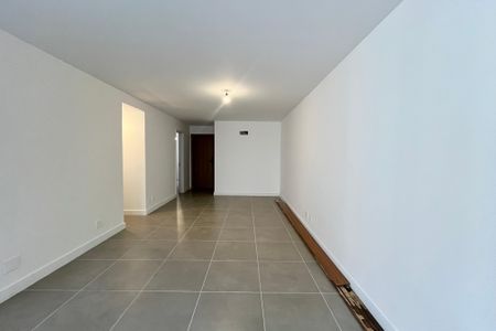 Apartamento à venda com 135m², 4 quartos e 2 vagasSala 