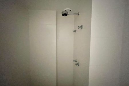 Apartamento à venda com 135m², 4 quartos e 2 vagas Apartamento à venda com 135m², 4 quartos e 2 vagasBanheiro social 1
