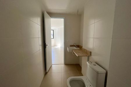 Apartamento à venda com 135m², 4 quartos e 2 vagas Apartamento à venda com 135m², 4 quartos e 2 vagasSuite 1