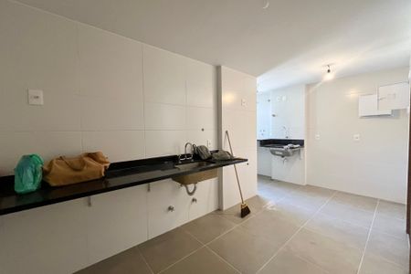 Apartamento à venda com 135m², 4 quartos e 2 vagas Apartamento à venda com 135m², 4 quartos e 2 vagasCozinha