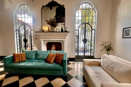 Casa à venda com 4 quartos, 266m² em Urca, Rio de Janeiro