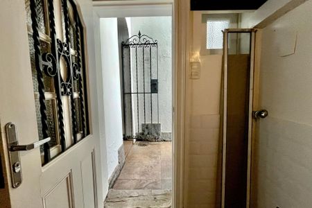 Casa à venda com 266m², 4 quartos e 2 vagasQuarto de Serviço