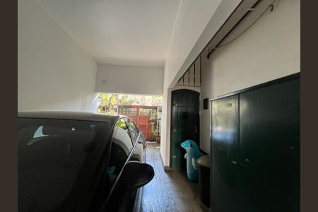 Casa à venda com 266m², 4 quartos e 2 vagasGaragem 