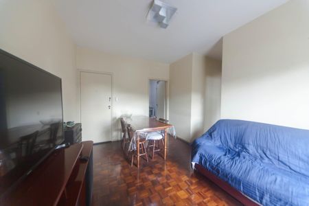 Apartamento para alugar com 70m², 2 quartos e 1 vagasala