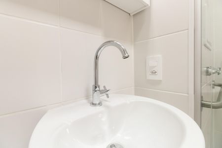 Studio para alugar com 27m², 1 quarto e sem vaga Studio para alugar com 27m², 1 quarto e sem vagaBanheiro