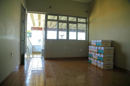 Casa à venda com 150m², 5 quartos e 2 vagasSala - casa 2 