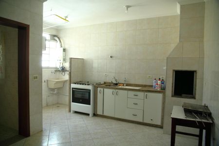 Casa à venda com 150m², 5 quartos e 2 vagasConvivência - casa 2 