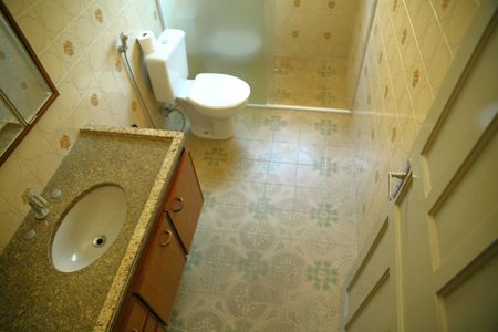 Casa à venda com 150m², 5 quartos e 2 vagasBanheiro Social - casa 2 