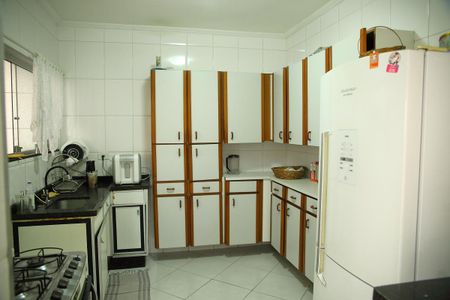 Casa à venda com 150m², 5 quartos e 2 vagasCozinha 