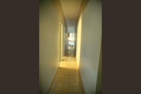 Casa à venda com 150m², 5 quartos e 2 vagasCorredor dos quartos -casa 2 