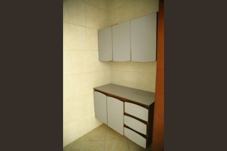 Casa à venda com 150m², 5 quartos e 2 vagasÁrea de Serviço